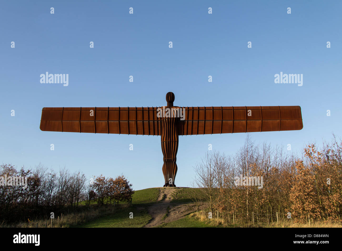 Ein Bild von dem Engel des Nordens steht an der Seite von der Autobahn A1 in der Nähe von Gateshead im Nordosten von England. Stockfoto