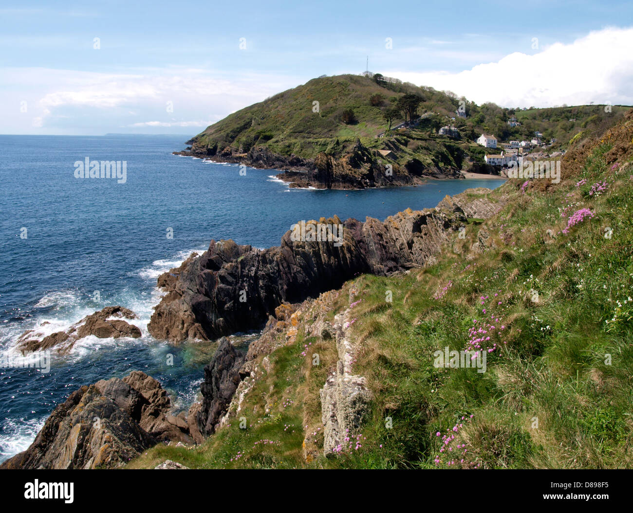 Eingang zum Hafen von Polperro, Cornwall, UK 2013 Stockfoto