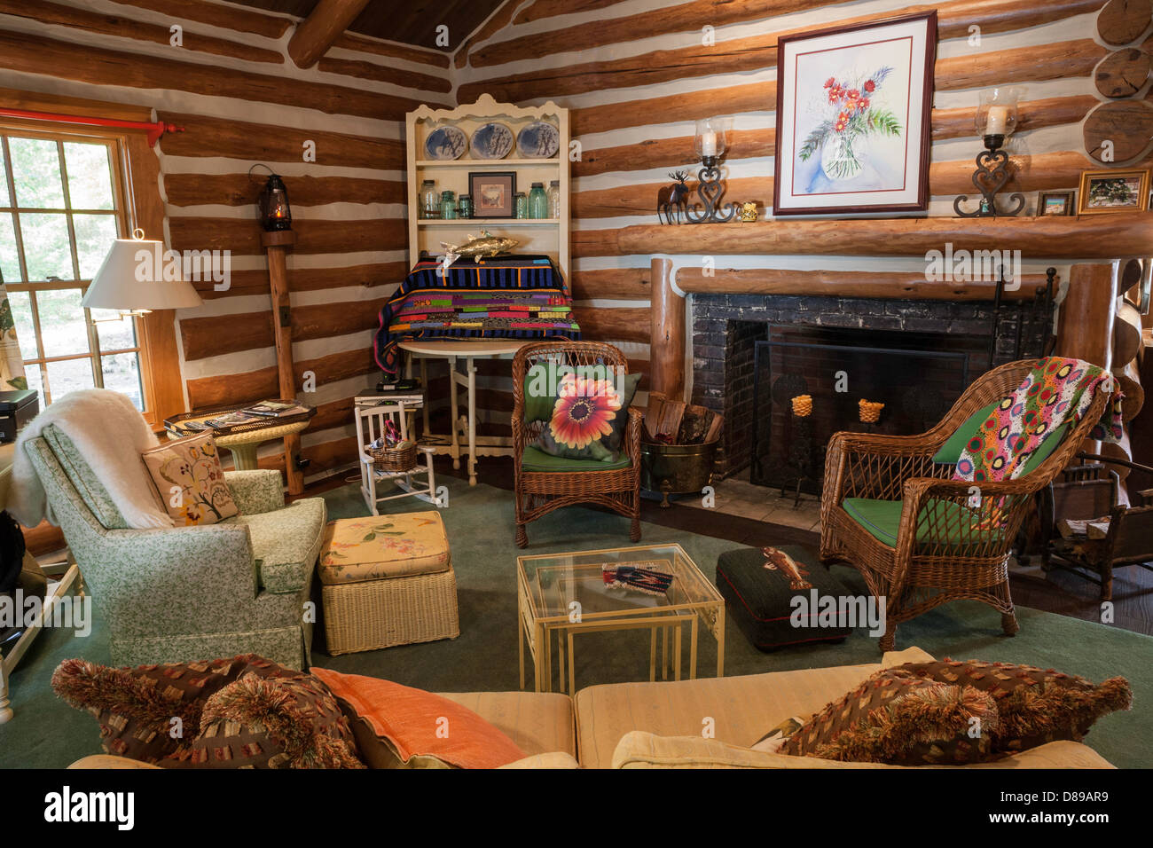 Log Cabin Great Room Interior, USA Stockfoto