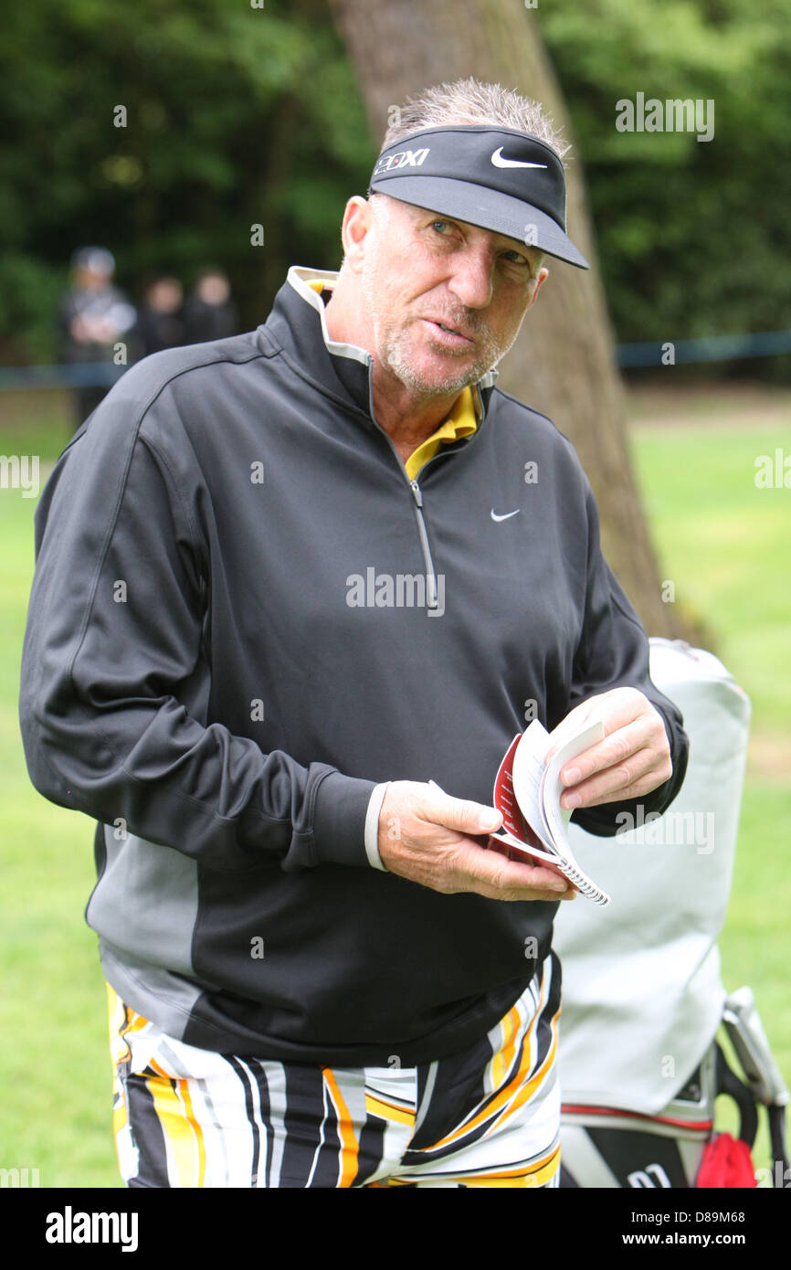 Wentworth, UK. 22. Mai 2013. Sir Ian Botham während des Celebrity pro-am-Wettbewerbs von Wentworth Golf Club. Stockfoto