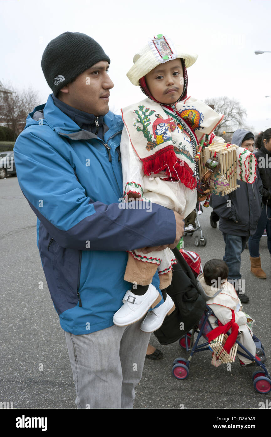 Fest der Jungfrau von Guadalupe, der Patron Saint of Mexico in Borough Park Abschnitt von Brooklyn, 2012. Stockfoto