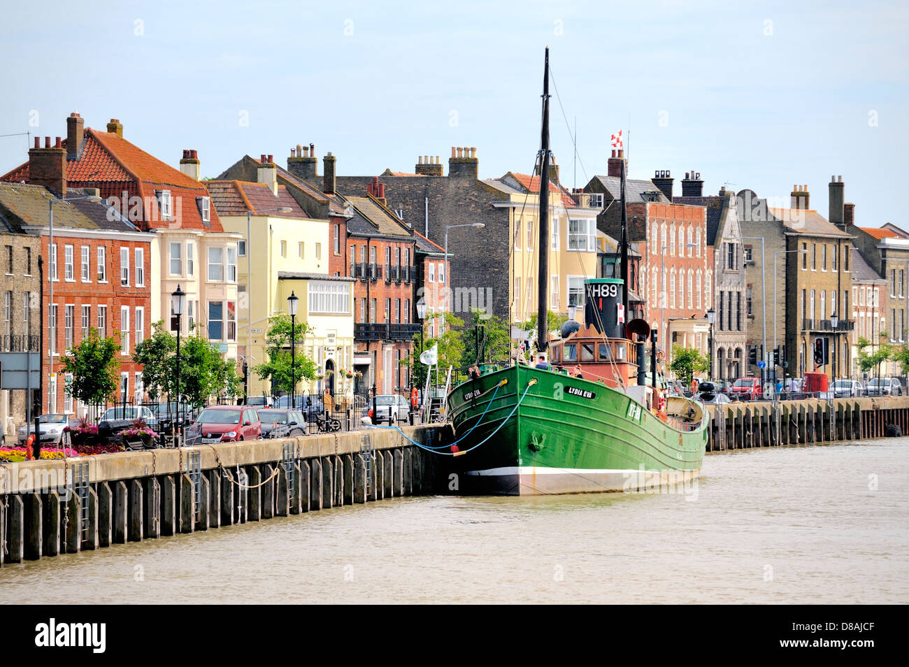 Fluß Yare am South Quay, Hafen von Great Yarmouth, England. Vintage Drifter Hering Dampfschiff Lydia Eva gebaut 1930. Heute ein museum Stockfoto