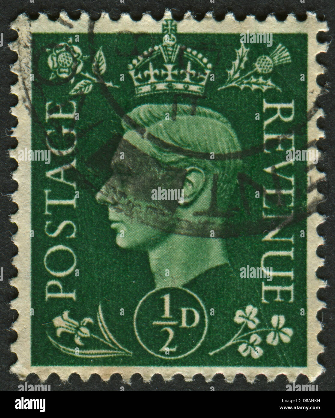 Eine Briefmarke gedruckt in Großbritannien zeigt, dass Bild von George VI (Albert Frederick Arthur George), König des Vereinigten Königreichs war. Stockfoto