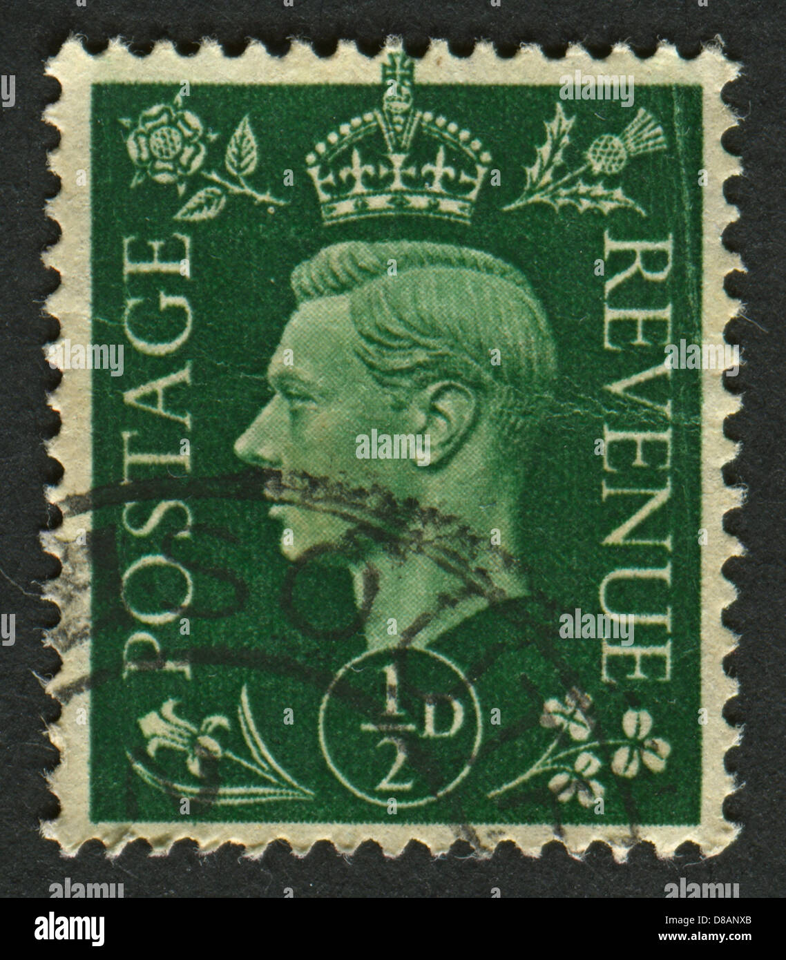 Eine Briefmarke gedruckt in Großbritannien zeigt, dass Bild von George VI (Albert Frederick Arthur George), König des Vereinigten Königreichs war. Stockfoto