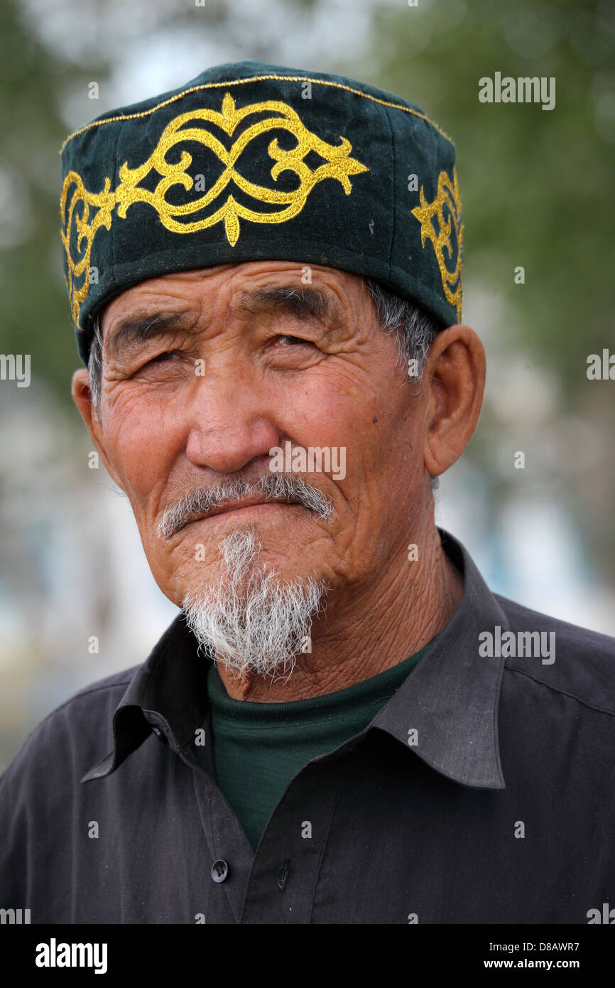 Kasachische mütze -Fotos und -Bildmaterial in hoher Auflösung – Alamy