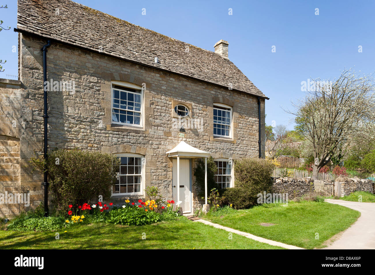 Ein Ferienhaus in Cotswold Dorf des Guiting Power, Gloucestershire UK Stockfoto