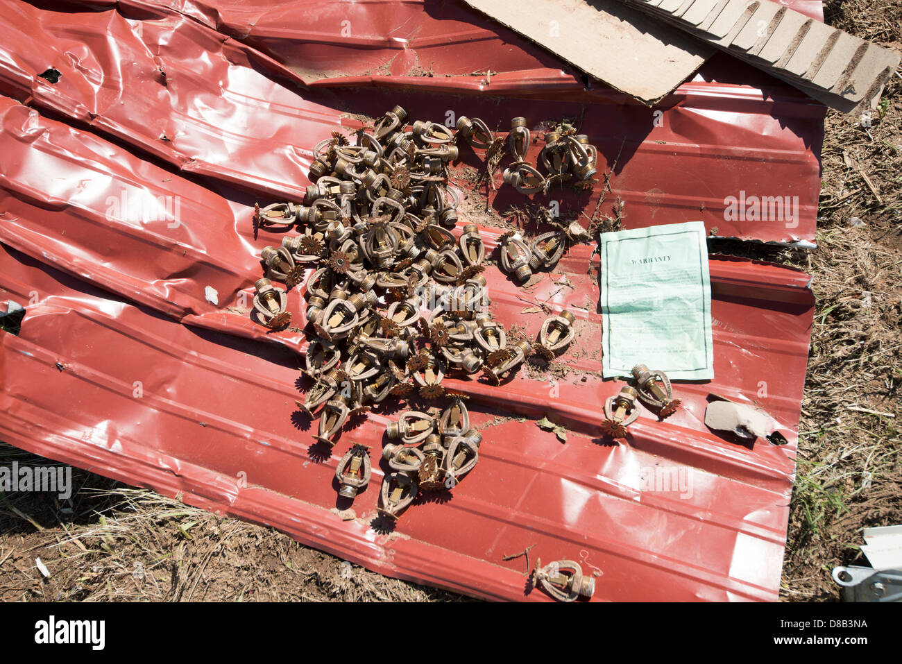 Moore, Oklahoma, USA. 22. Mai 2013. Oklahoma Tornado Schäden und Bereinigung Bemühungen, Credit: James Pratt / Alamy Live News Stockfoto