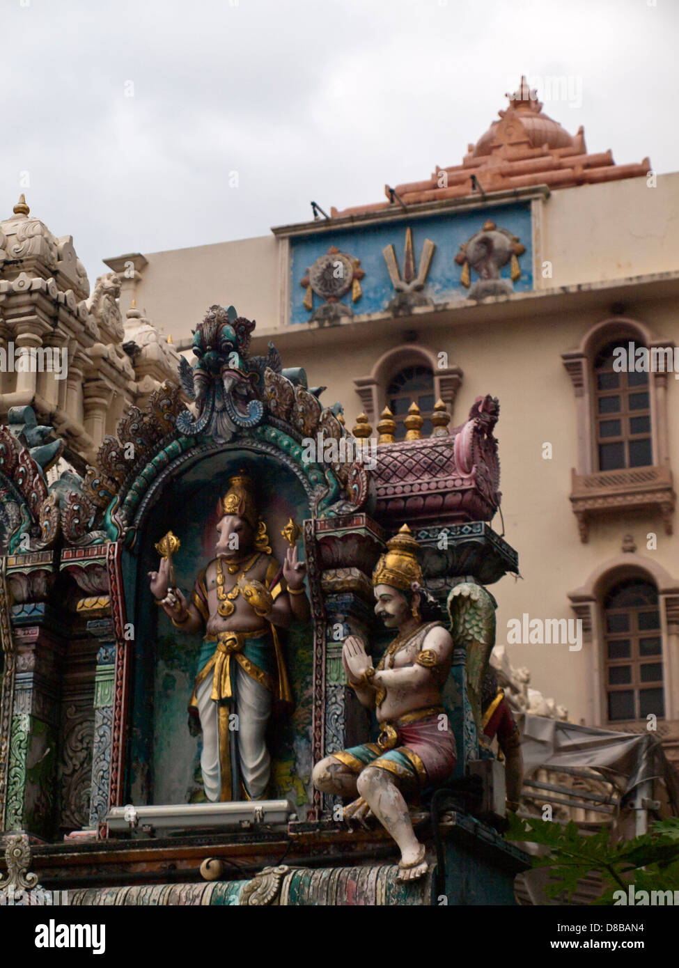 Sri Krishnan Temple Grauda und Nandi Bilder Stockfoto