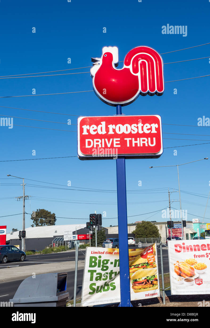 Erhöhten Zeichen für Red Rooster Chicken Restaurant Sunbury, Victoria, Australien Stockfoto