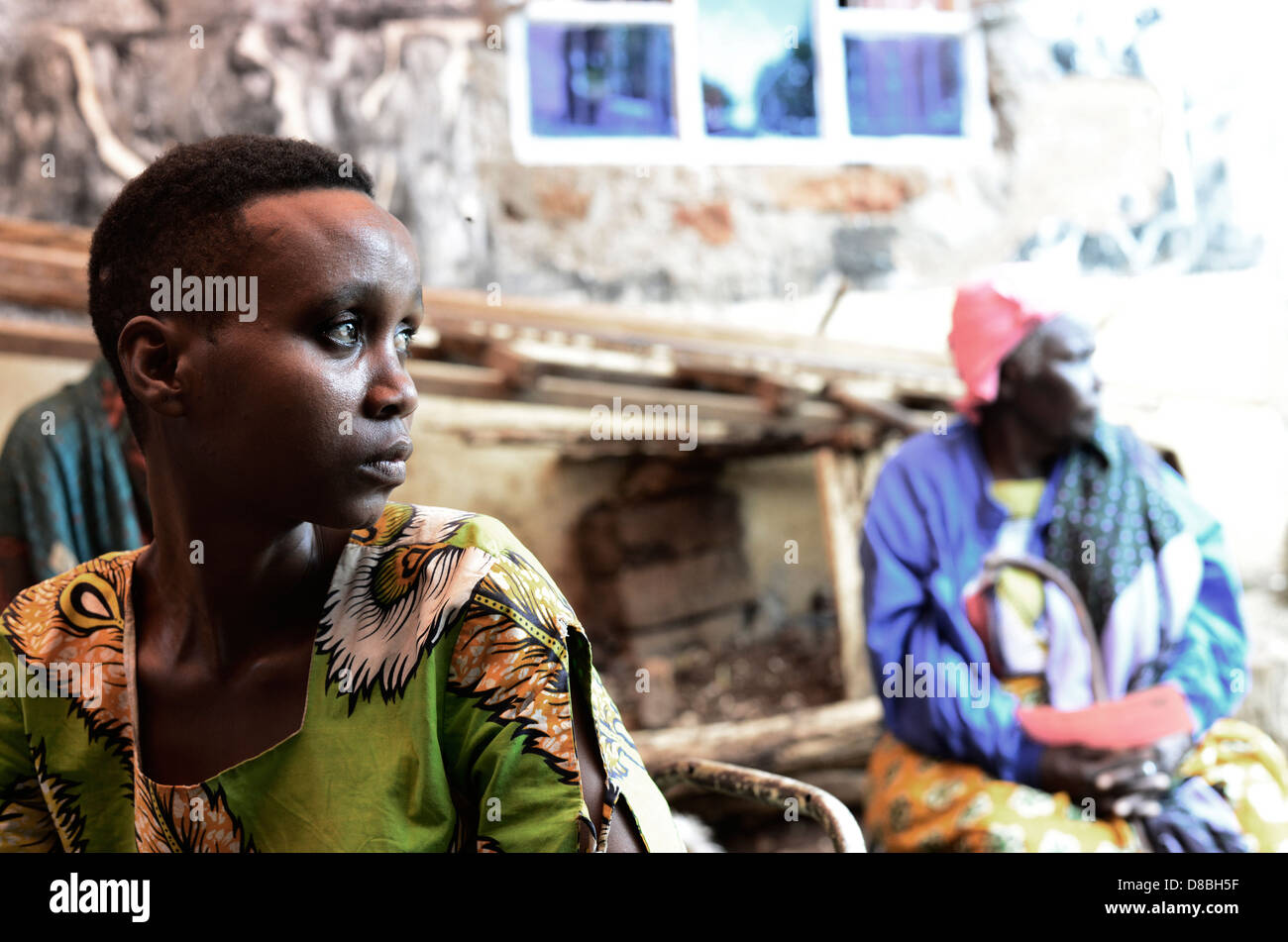 Einen HIV positiven Patienten Besuch einer ländlichen homöopathischen Klinik im Norden von Tansania. Stockfoto