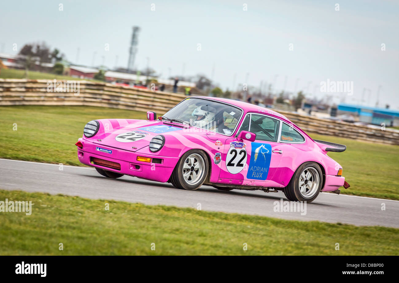 1979 Porsche 911 SC mit Fahrer Sarah Bennett-Baggs Tagung des 2013 CSCC Snetterton, Norfolk, Großbritannien. Stockfoto