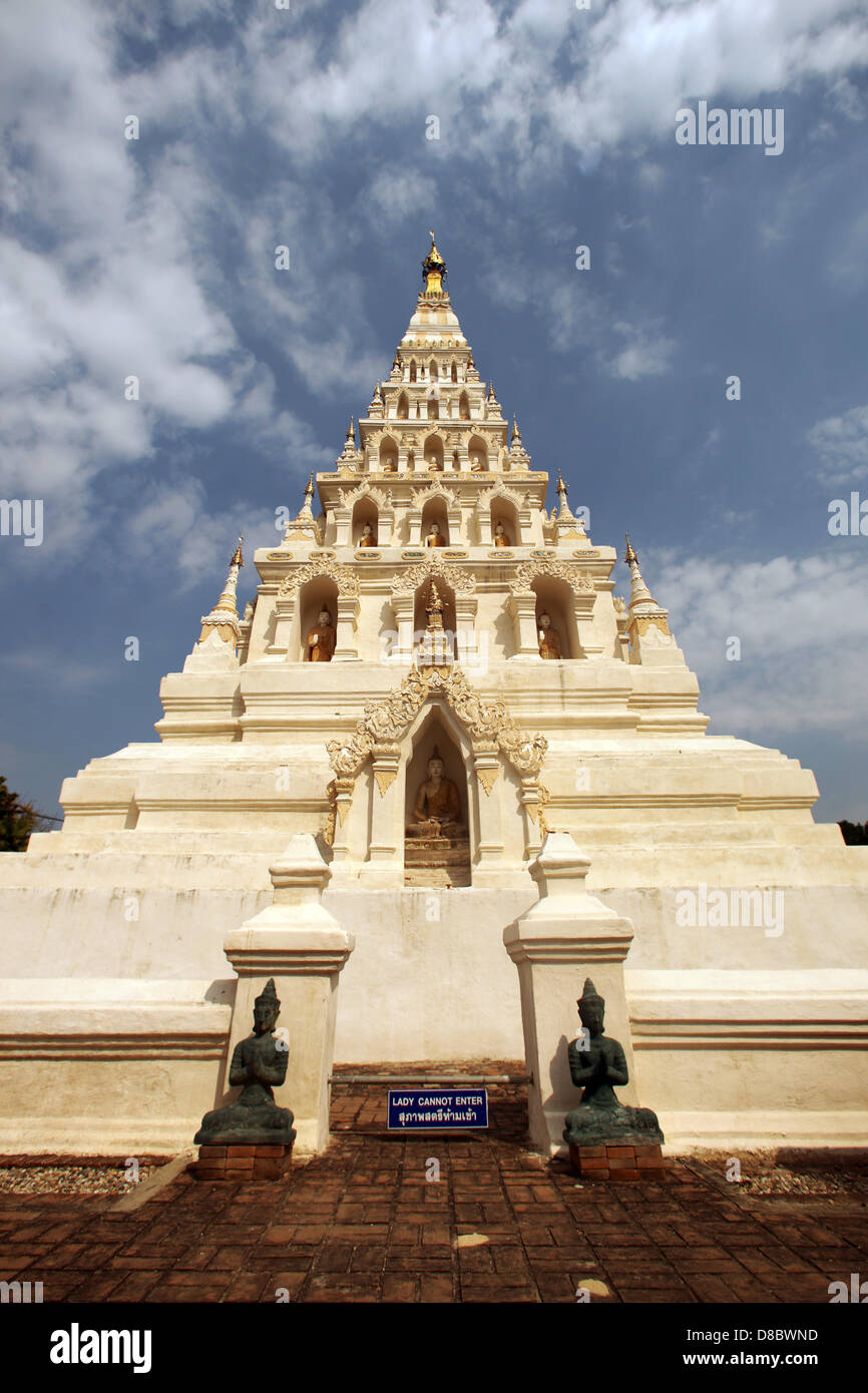 Der Tempel Wat Chedi Liam, im Bild am 23.12.2012 in Chiang Mai, Thailand. Foto: Fredrik von Erichsen Stockfoto