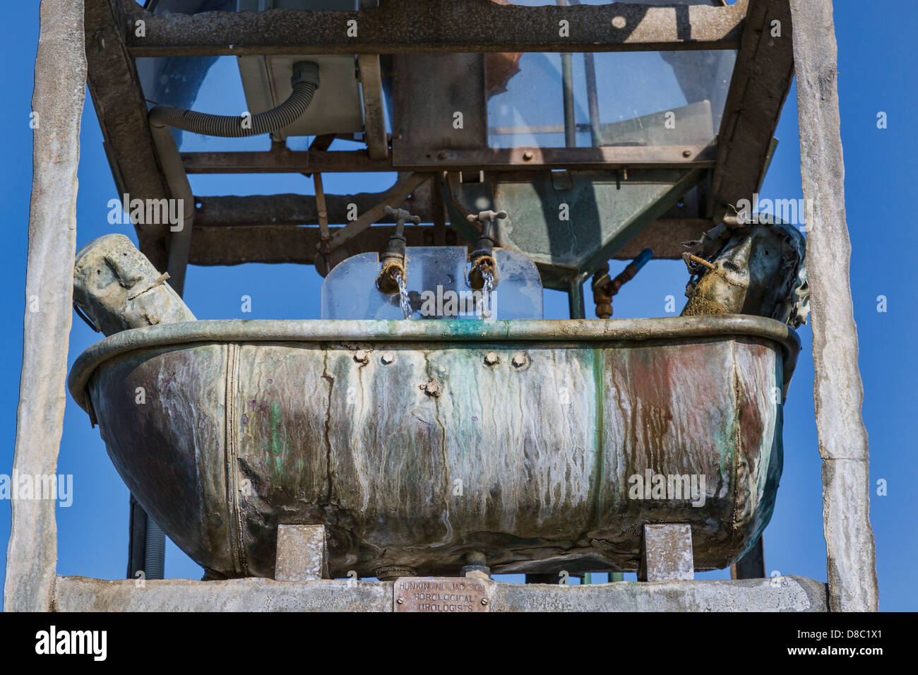 Die Kupfer 1998 Wasseruhr von Tim Hunkin und Will Jackson auf Southwold Pier, Suffolk, UK. Stockfoto