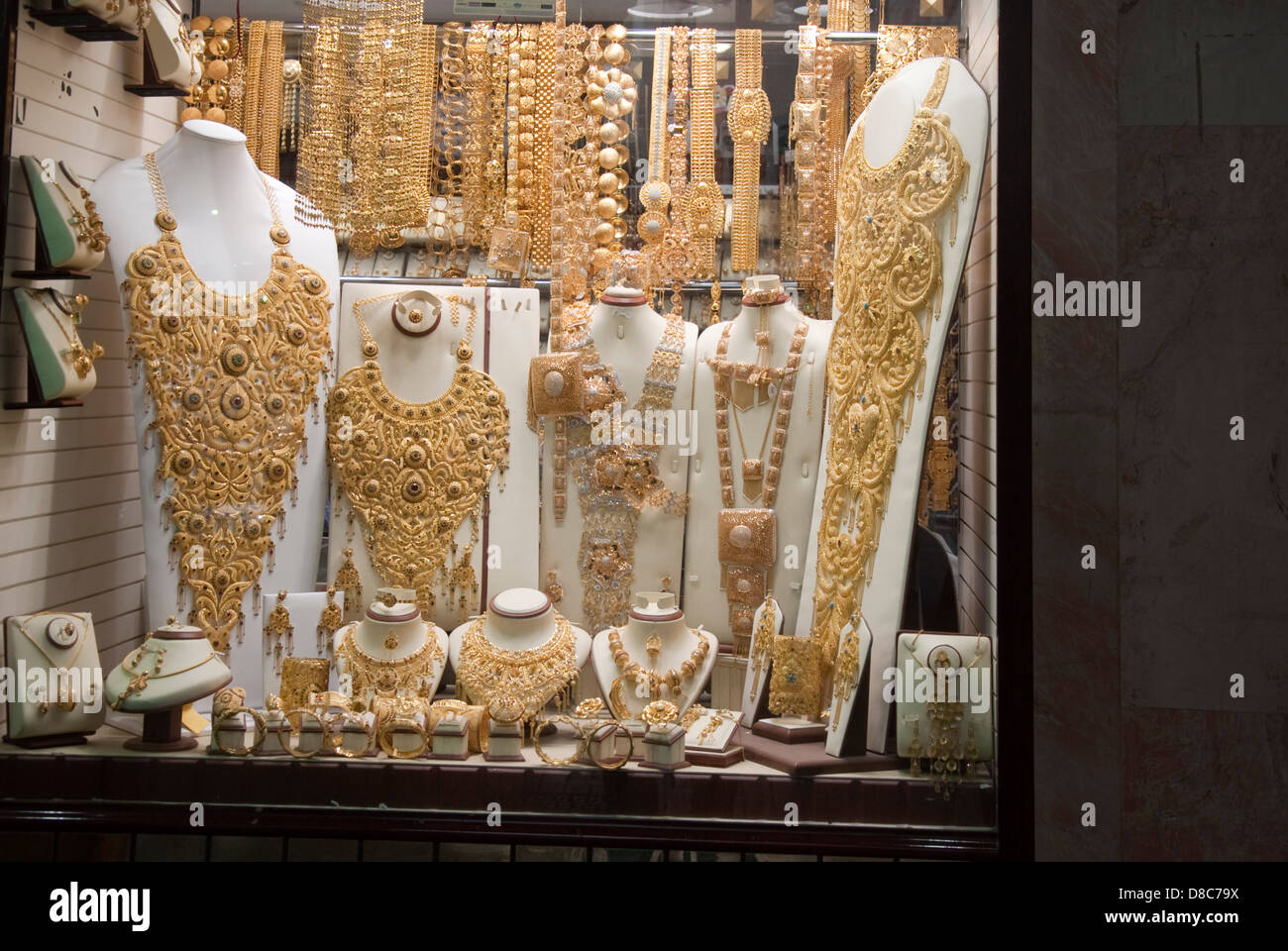 Arabische Gold Juweliere kaufen Dubai City of Gold Stockfotografie - Alamy