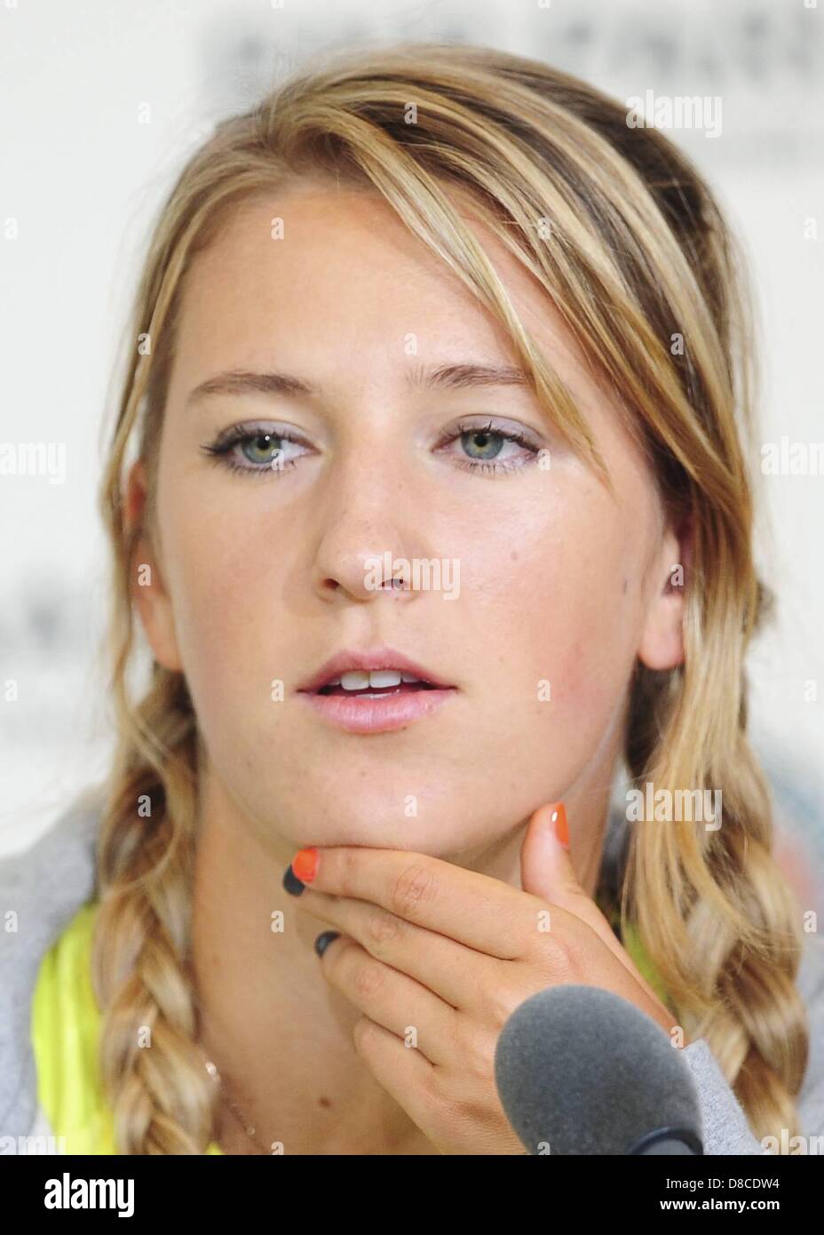24/05 2013 Paris Frankreich. Victoria Azarenka BLR Roland Garros Tennis Pressemeldung zu öffnen und zu zeichnen. Stockfoto