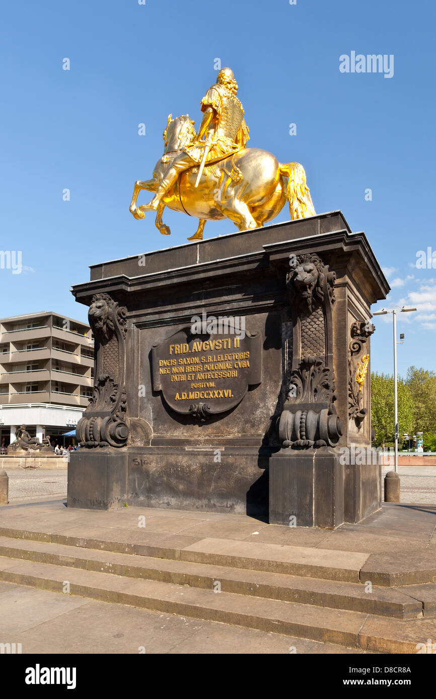 Dresden - "Goldener Reiter" (Goldener Reiter) Statue an der Hauptstrasse; Sachsen, Deutschland, Europa Stockfoto