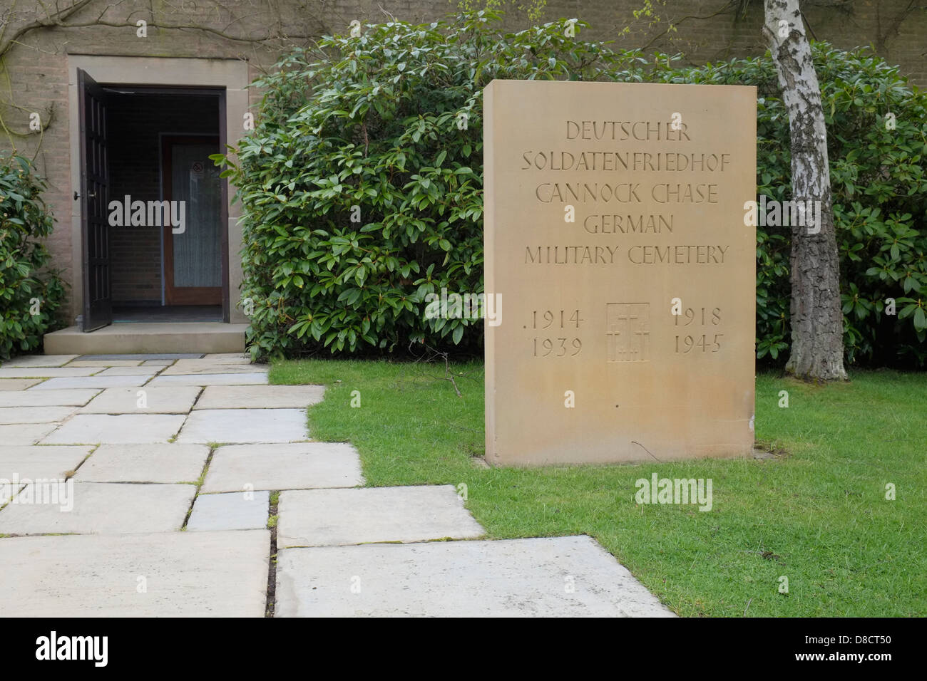 Der Eingang in die Cannock Chase deutschen Soldatenfriedhof, Staffordshire, England. Stockfoto
