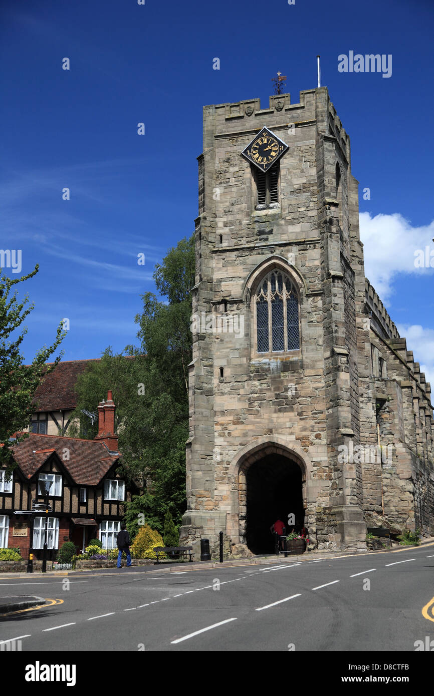 West Gate, Warwick, neben Lord Leycester Hospital auf der High Street an der Kreuzung der West Street und Brüder Street Stockfoto