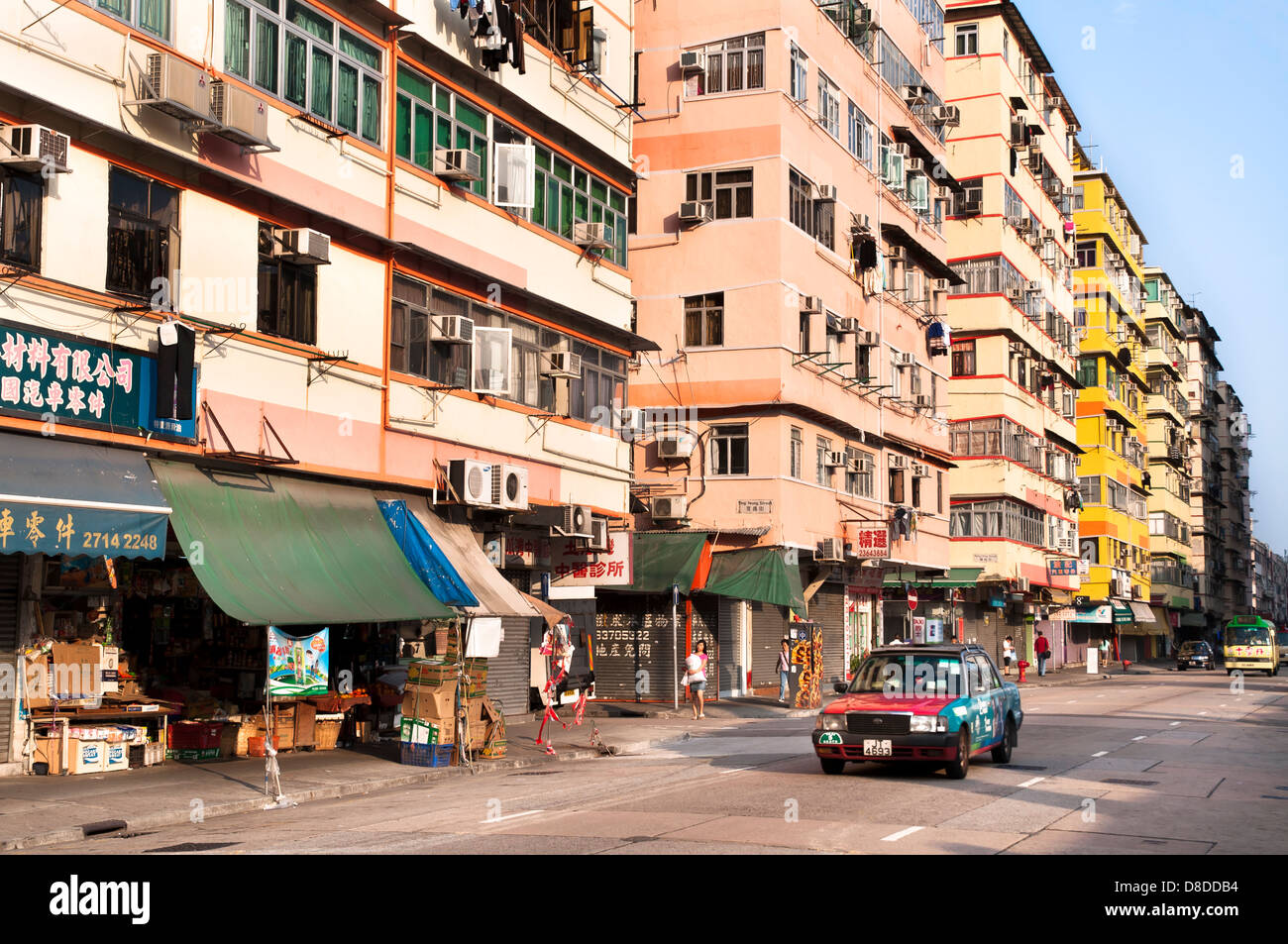1960er-Jahre-Stil Wohngebäude in Ma Tau Kok, Kowloon Stockfoto