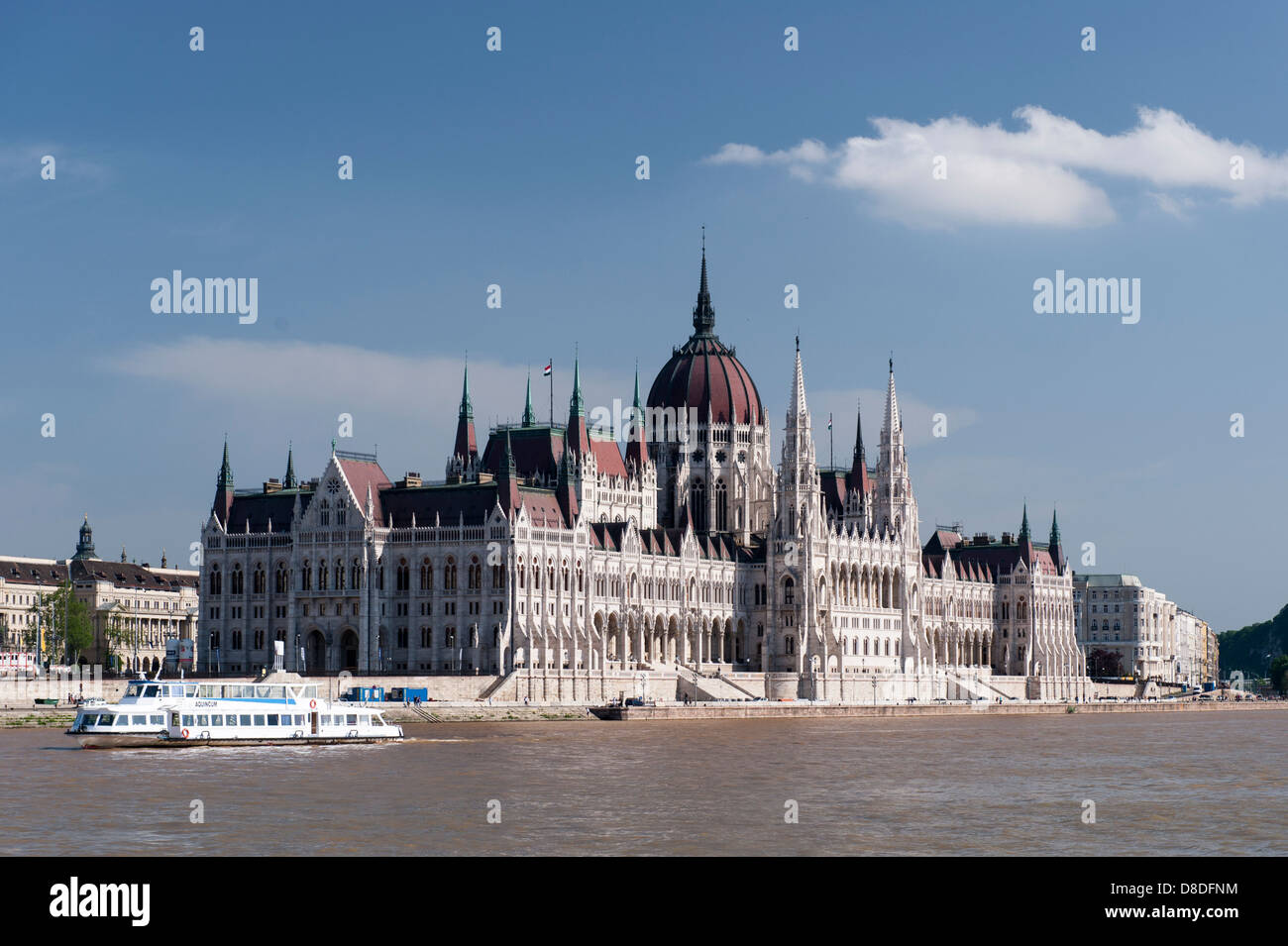 Ungarn Budapest neo-gotische Parlament London von Steindl&C Barry erbaut 1835 - 6 268 m lang 96 m hoch, 691 Zimmer Stockfoto