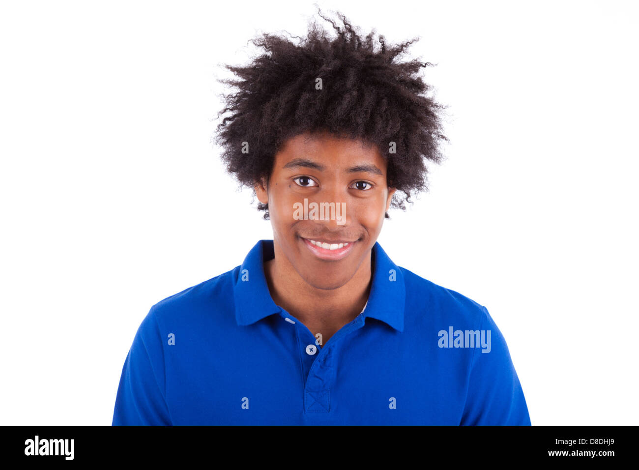 Porträt eines jungen afrikanischen amerikanischen Mannes, isoliert auf weißem Hintergrund - schwarze Menschen hautnah Stockfoto