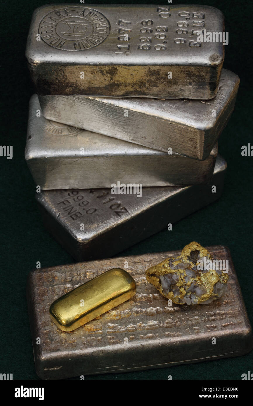 Gold und Silber Barren (Ingots) und High Grade Gold/Quarz Exemplar aus ...