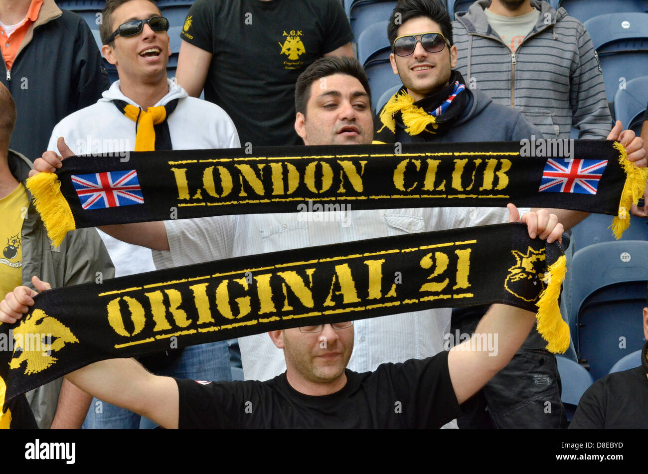 Fans von AEK Athen ein Vorsaison freundlich v Preston North End Stockfoto
