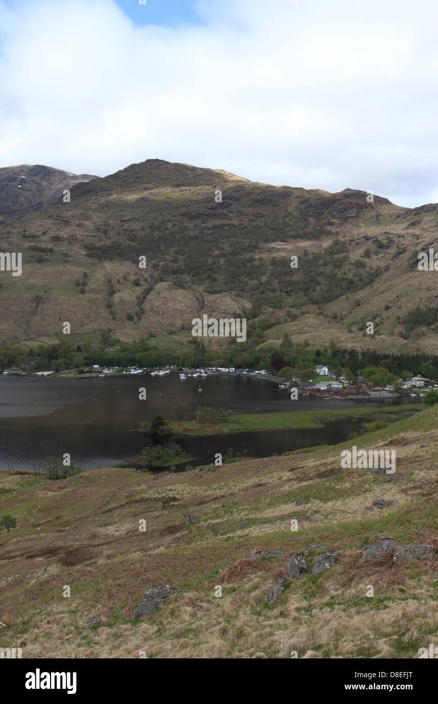 Erhöhten Blick auf Ardlui und Loch Lomond Schottland Mai 2013 Stockfoto