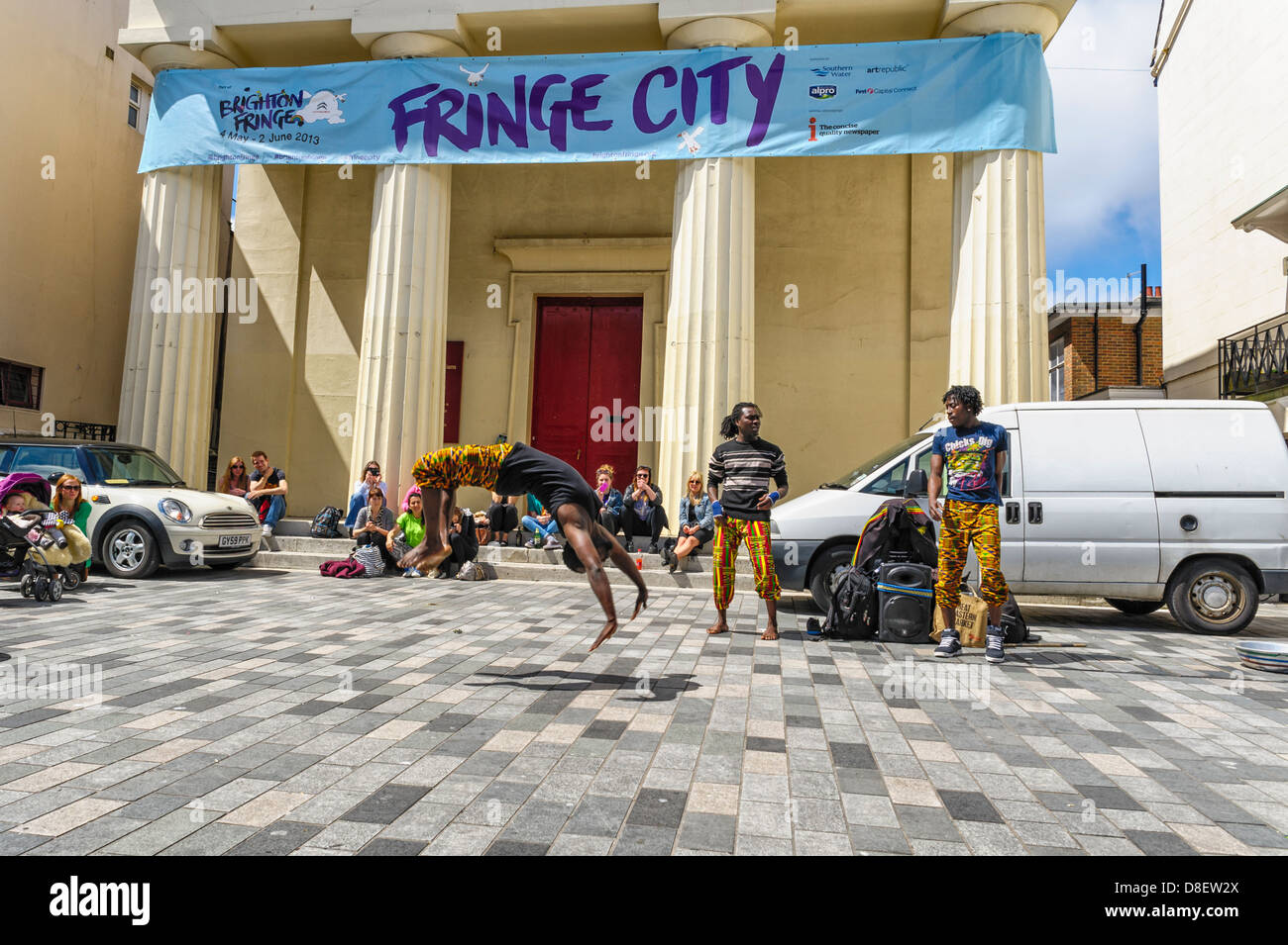 Künstler auf dem Brighton Festival Fringe auf 16.05.2013 in Brighton. Bild von Julie Edwards Stockfoto