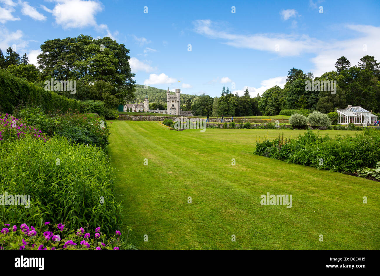 Balmoral castle gardens Fotos und Bildmaterial in hoher Auflösung Alamy