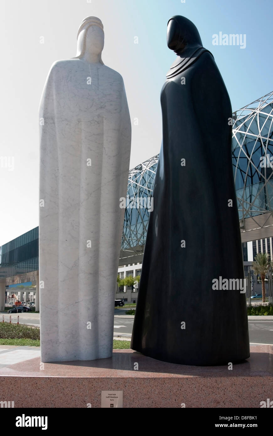 Granit-Skulptur der Arabische Mann & Woman "Together" von Lutfi Romhein Stockfoto