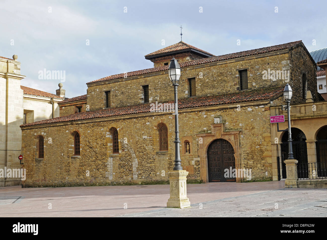 San tirso Fotos und Bildmaterial in hoher Auflösung Alamy