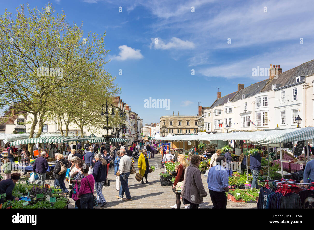 Wells, Somerset, England, UK - Straße Bauernmarkt unter freiem Himmel Stockfoto