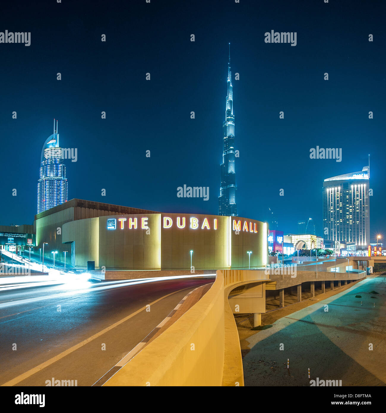 The Address Hotel, Dubai Mall und Burj Khalifa in der Nacht, Downtown Dubai, Vereinigte Arabische Emirate Stockfoto