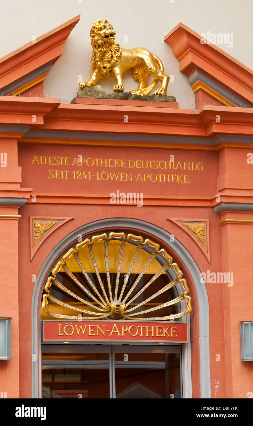 Löwen apotheke Fotos und Bildmaterial in hoher Auflösung Alamy