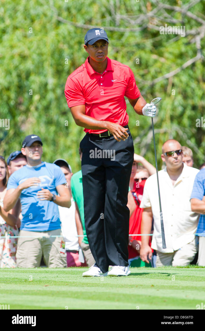 3. Juni 2012: Tiger Woods Uhren einen Abschlag bei der Endrunde der The Memorial Tournament im Muirfield Village Golf Club in Dublin, Ohio Stockfoto