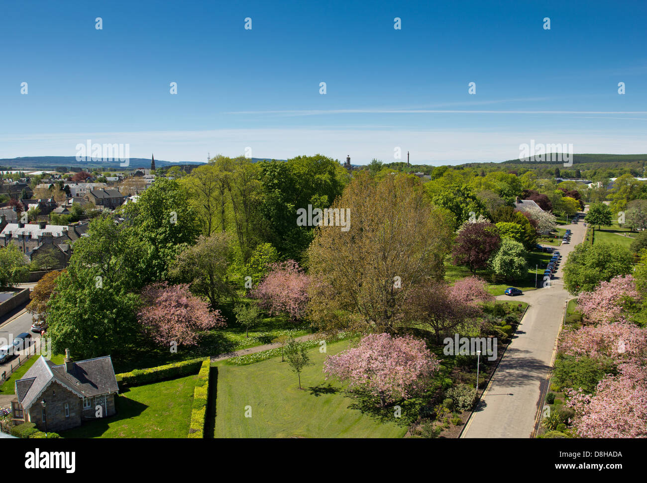 ELGIN STADT IM FRÜHLING FRÜH EINES BLICKS VOM TURM KATHEDRALE Stockfoto