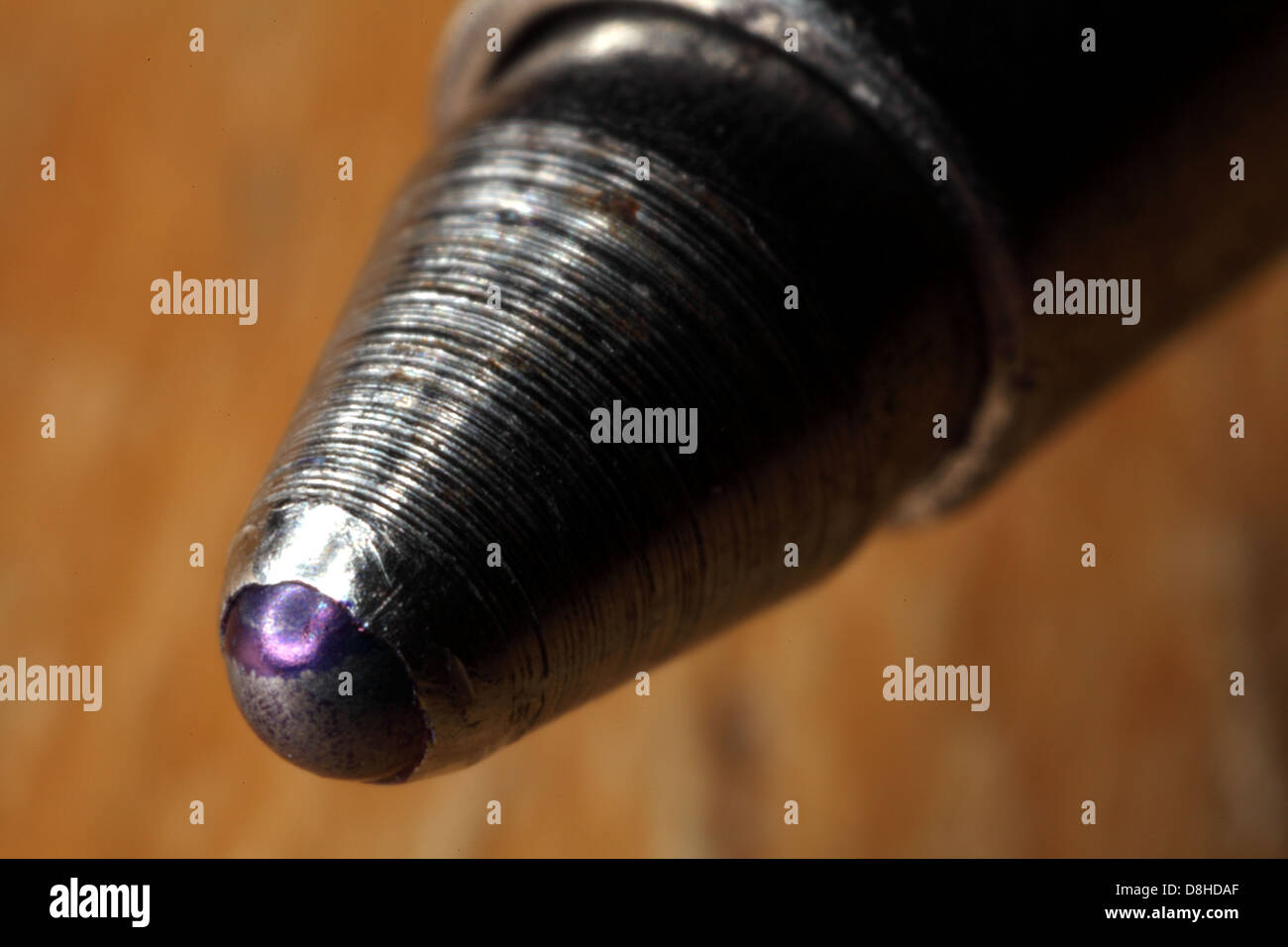 Tintenroller aus einem Kugelschreiber-Makrobild eines Parker Pens Stockfoto