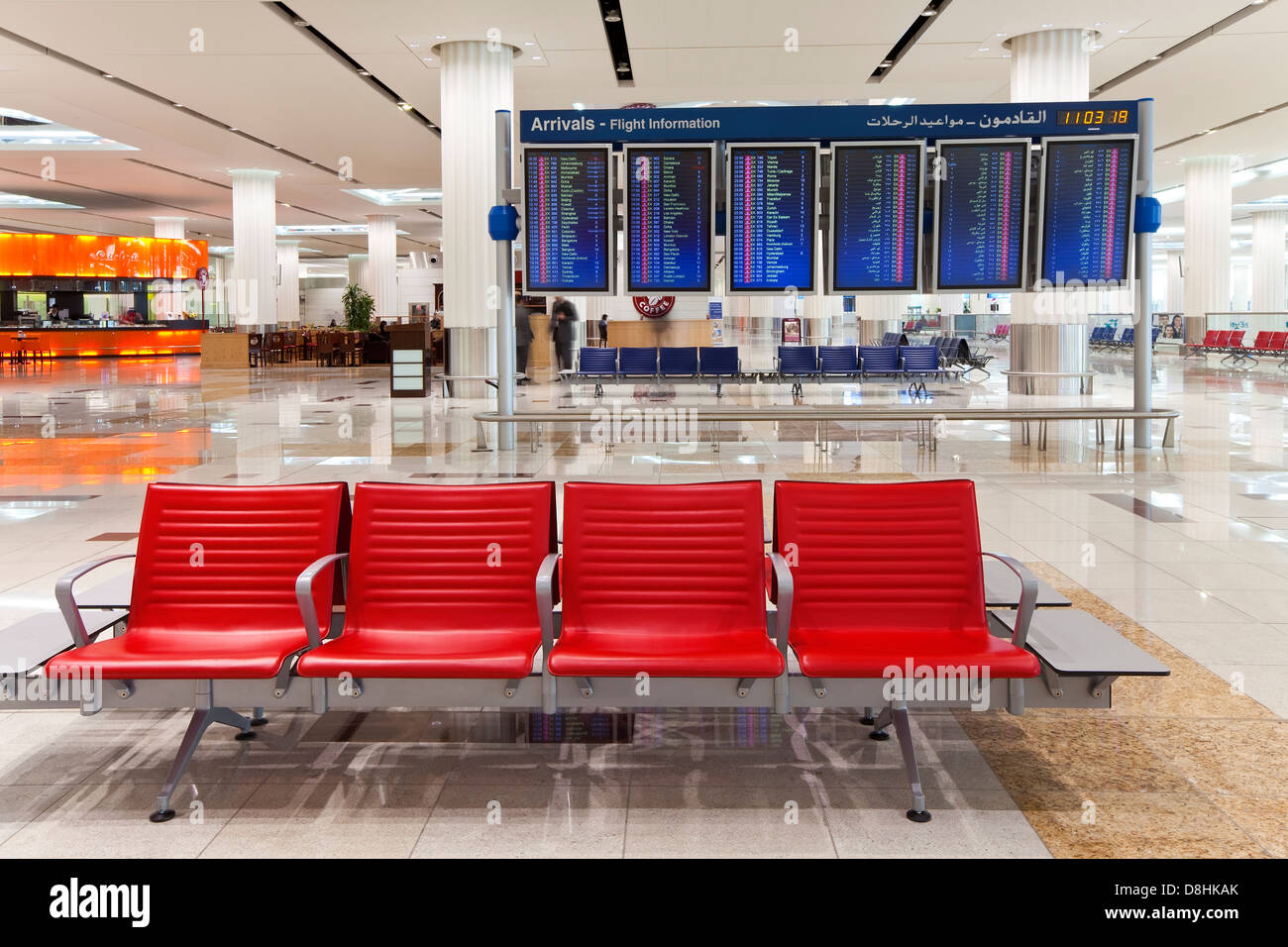 UAE, Vereinigte Arabische Emirate, Dubai, Dubai International Airport, Terminal 3, Ankunftshalle Stockfoto