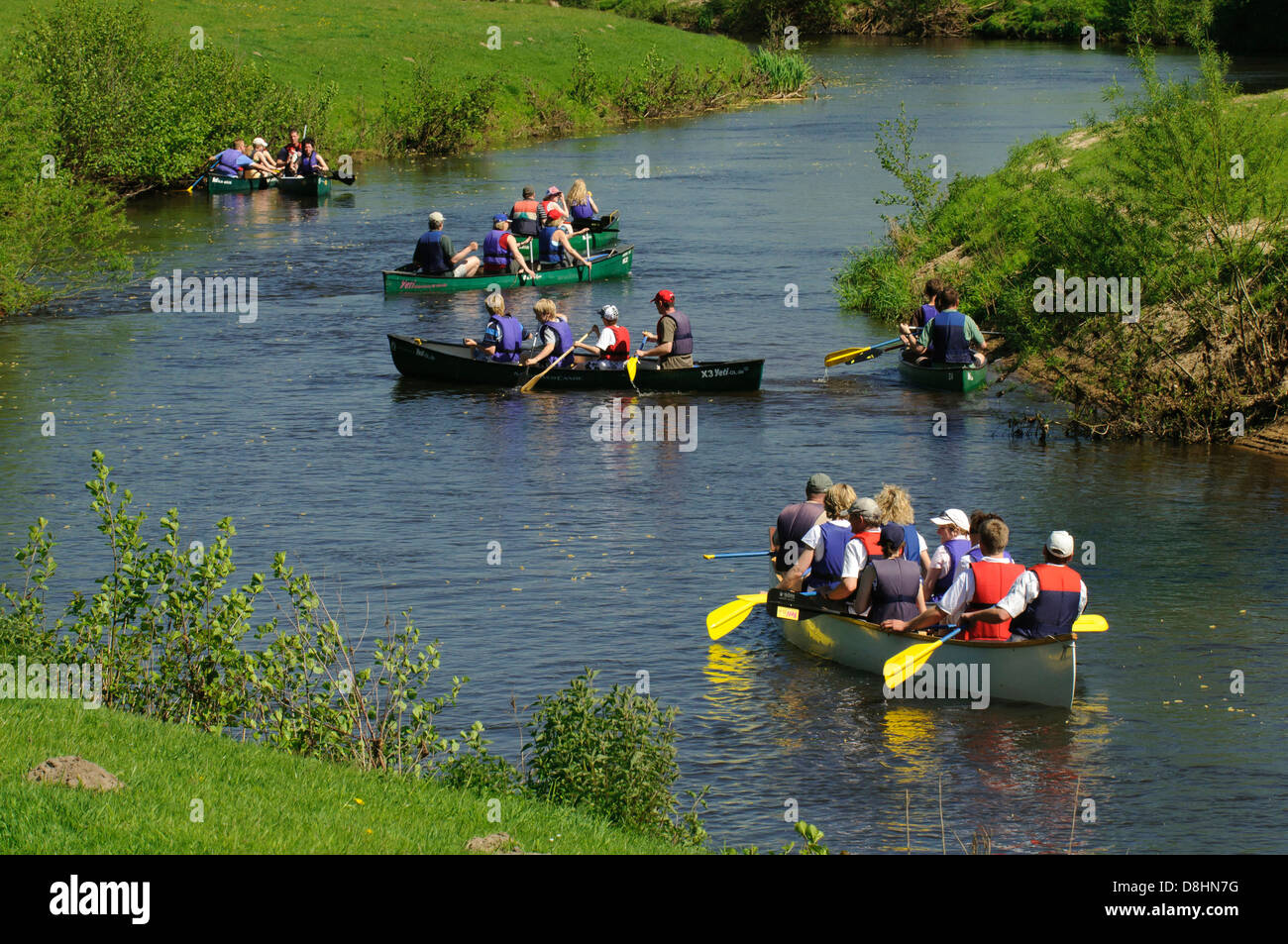 Kanutour auf der Hunte Fluss, Oldenbuger Land, Niedersachsen, Deutschland Stockfoto