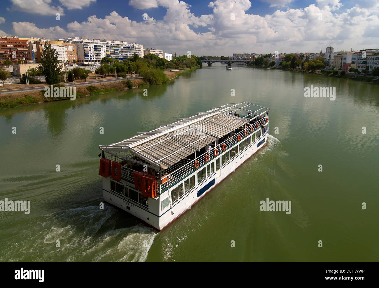 Touristischen Kreuzfahrt und Fluss Guadalquivir, Sevilla, Region von Andalusien, Spanien, Europa Stockfoto