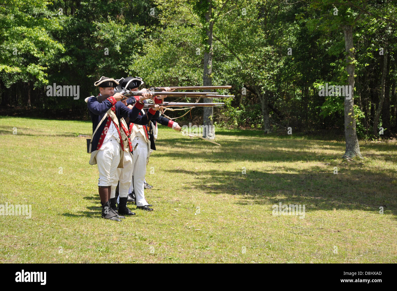 Eine Demonstration der amerikanischen Revolution Schusswaffen bei Reenactment bei Cowpens National Battlefield. Stockfoto