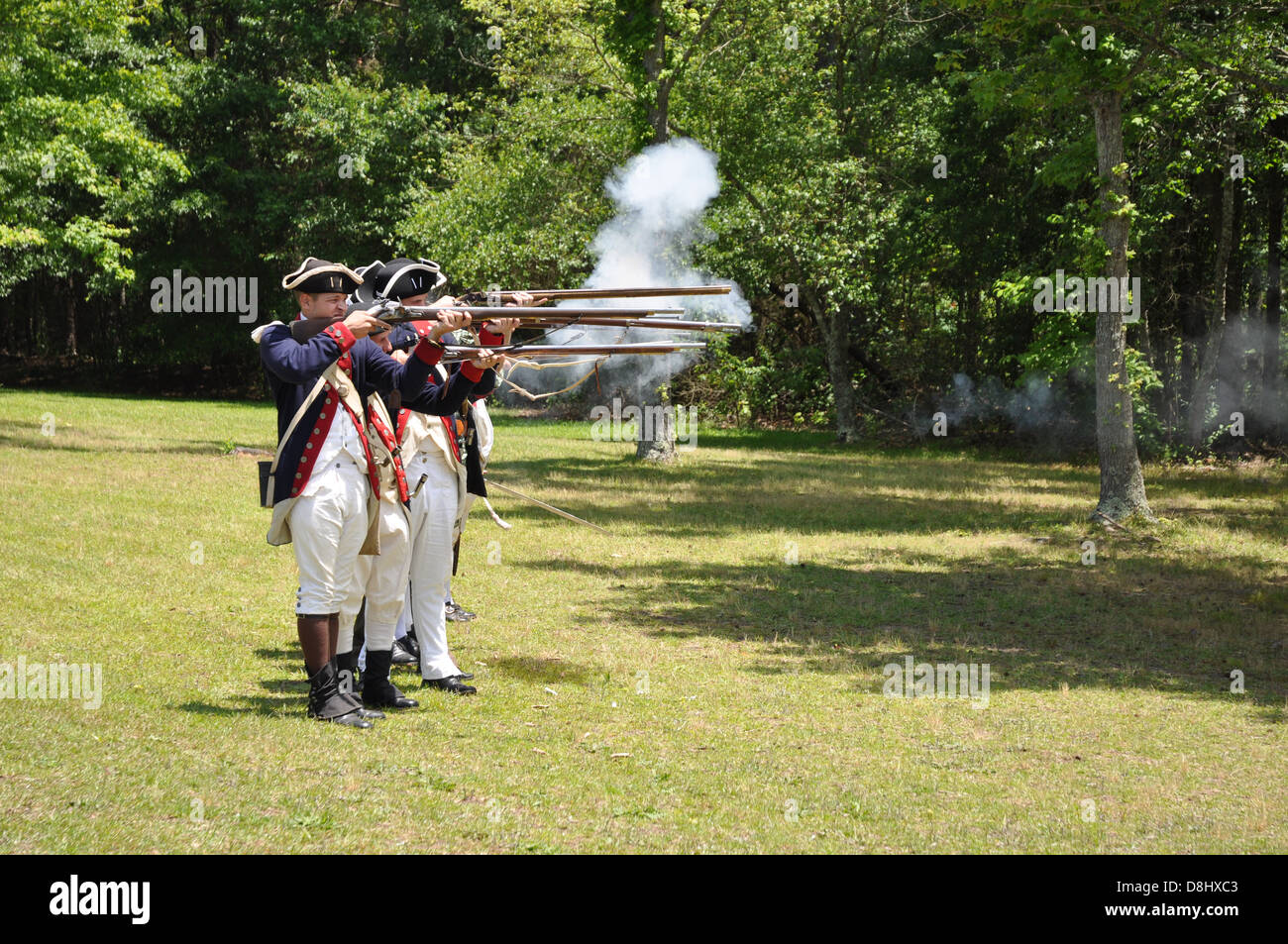 Eine Demonstration der amerikanischen Revolution Schusswaffen bei Reenactment bei Cowpens National Battlefield. Stockfoto