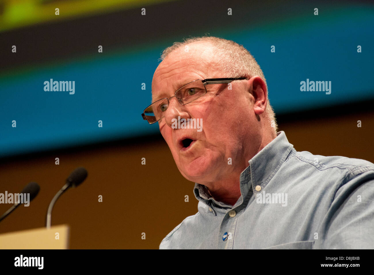 März 2013. Jahrestagung der SNP am Eden Court Theatre, Inverness. Lautsprecher ist Dennis Canavan. © Gerry McCann. Stockfoto