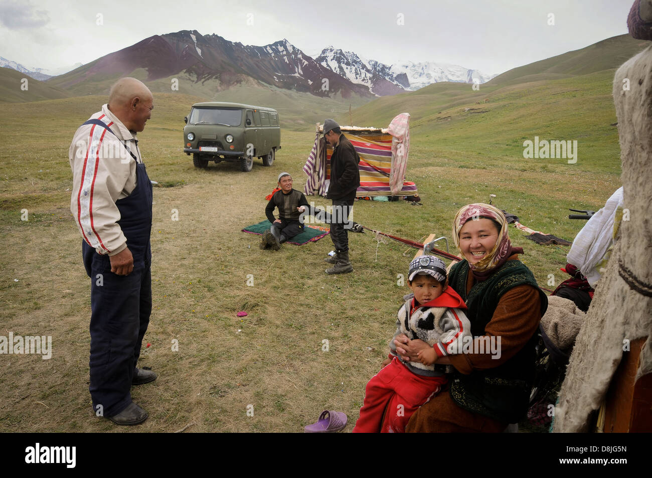 Halb-nomadisches Leben in dem zentralasiatischen Land Kirgistan Stockfoto