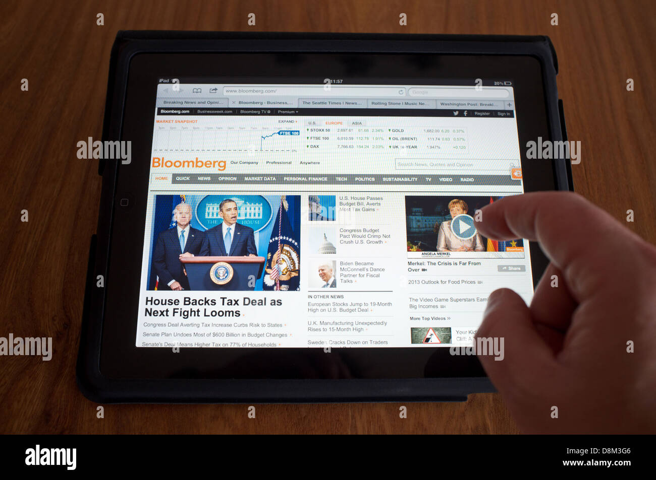 Bloomberg auf einem Tabletcomputer angezeigt Stockfoto