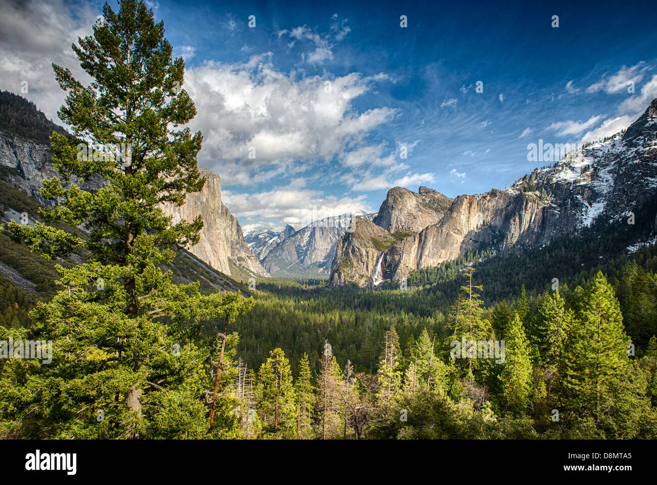 Tunnel View in einem klaren Wintertag im Yosemite National Park Stockfoto