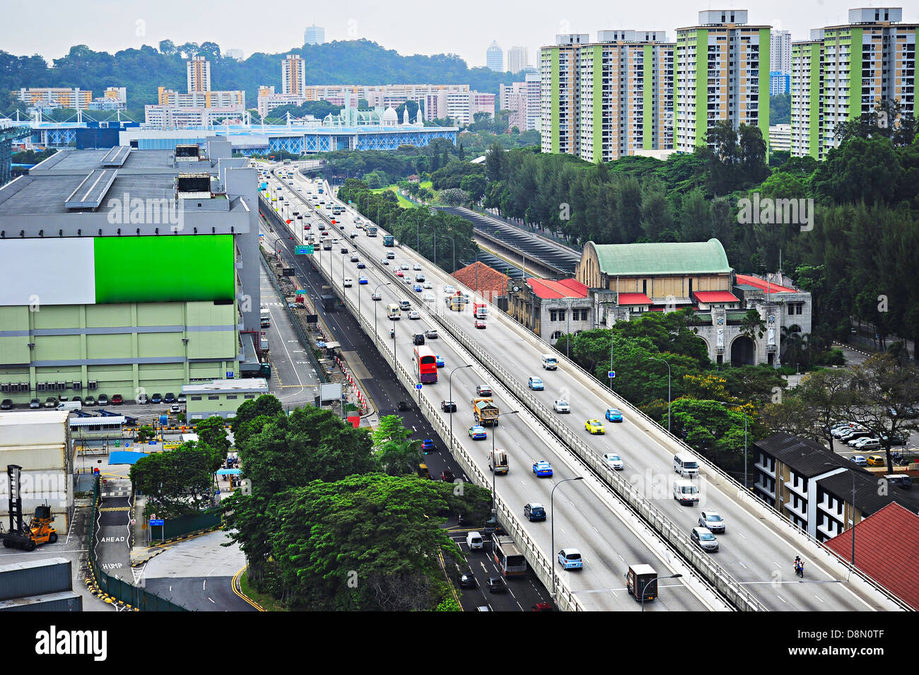 Dichten Verkehr auf der Autobahn in Singapur Stockfoto