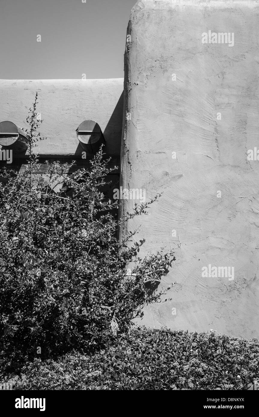 Santa Fe Stil Architektur Detail, Canyon Road, New Mexico Stockfoto