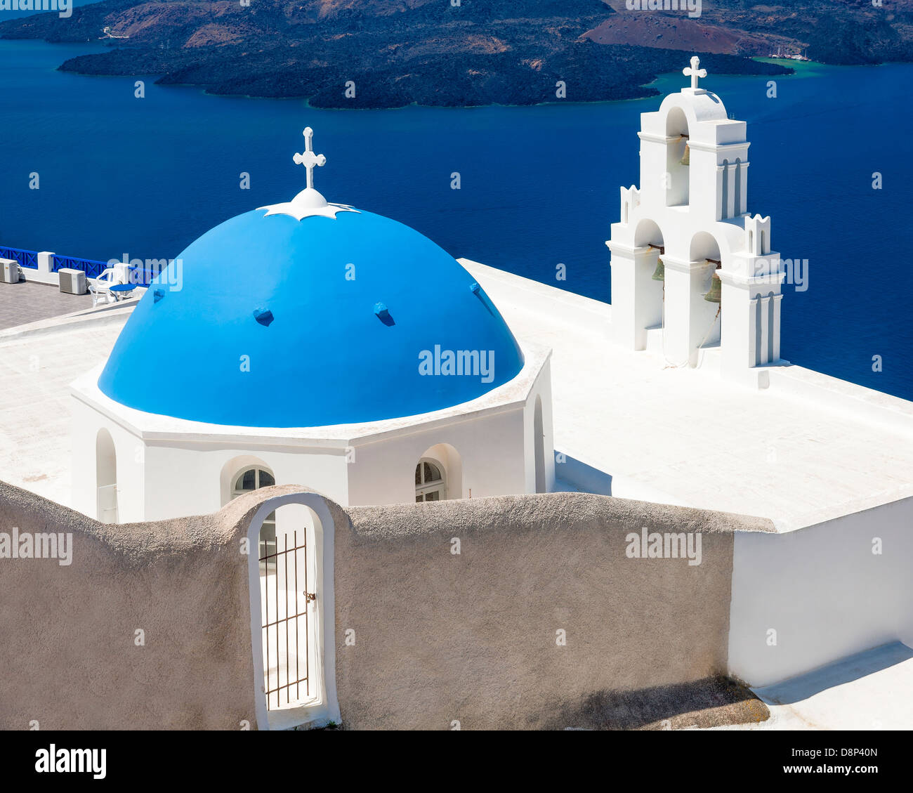 Blue Dome Kirche in Firostefani in der Nähe von Fira auf Thira Insel Santorini Griechenland Stockfoto